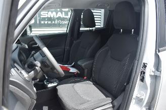 Jeep Renegade 1.3 DDCT Limitid 150Pk *Navi/Clima picture 5