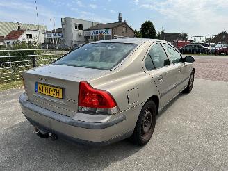 Volvo S-60 2.4 TREKHAAK picture 5