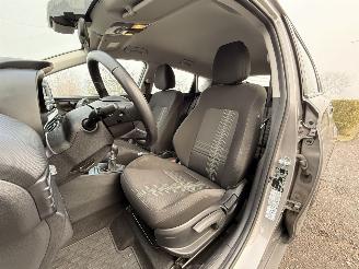 Hyundai Bayon Comfort | superlage kilometerstand | Recht op de wielen | Airco | Centr. vergrendeling | picture 16