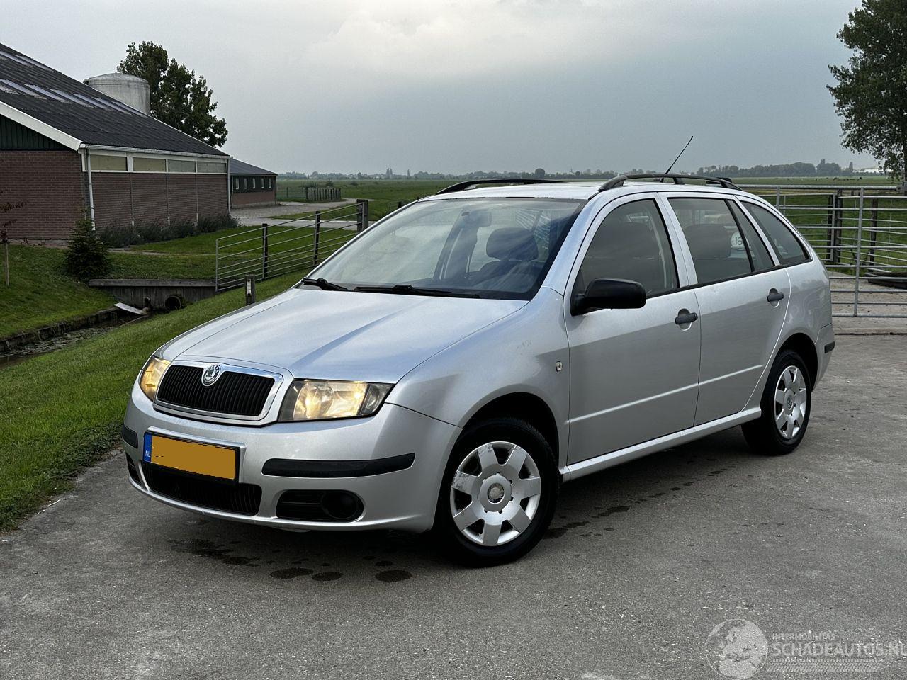 Skoda Fabia COMBI | 1.4-16V AMBIENTE ◄INRUILAUTO►