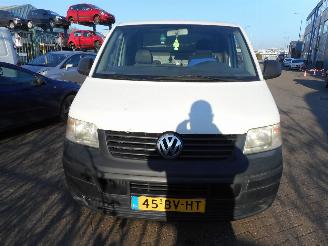 krockskadad bil vrachtwagen Volkswagen Transporter 1.9 diesel 2005/10