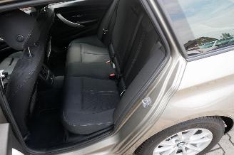 BMW 3-serie 318 D TOURING ADVANTAGE picture 14