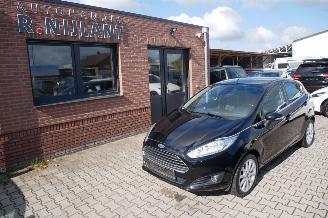 skadebil auto Ford Fiesta TITANIUM 2017/2