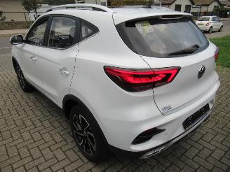MG ZS MG  ZS 1.0T-GDI  10.700km!! Virtual-Cockpit Leer Navi Panorama-D Camera Keyless-Go..... picture 1