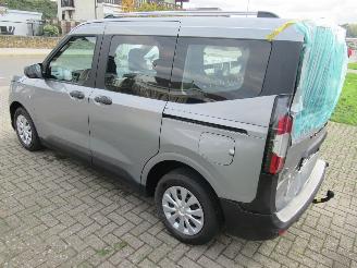 Ford Tourneo Courier 1.0Ecoboost 125pk Start&Stop Airco Camera StoelVerwarming........ picture 9