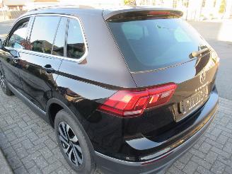 Uttjänta bilar auto Volkswagen Tiguan 1.5TSI 150ps DSG Aut.Climatronic Navi Camera StoelVerwarming..... 2021/3