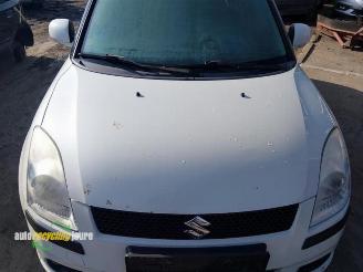 Suzuki Swift Swift (ZA/ZC/ZD1/2/3/9), Hatchback, 2005 / 2011 1.3 VVT 16V picture 23