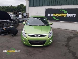Hyundai I-20 Hatchback Onderdelen, Kleurcode: TK, Donorauto picture 2