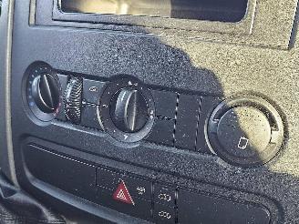 Volkswagen  2 picture 10