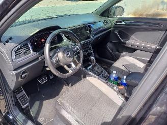 Volkswagen T-Roc 2.0 4motion picture 3