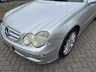 Mercedes CLK 200 K  CABRIOLET  Avantgarde picture 8