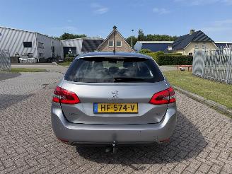 Peugeot 308 1.6 BlueHDI 88kw Clima - Navi picture 8