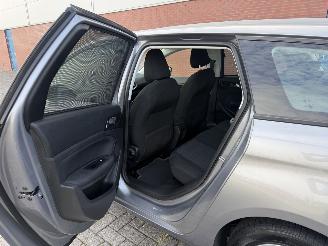 Peugeot 308 1.6 BlueHDI 88kw Clima - Navi picture 16