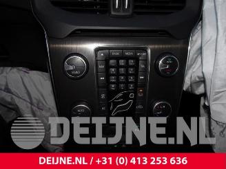 Volvo V-40 V40 (MV), Hatchback 5-drs, 2012 / 2019 1.6 D2 picture 26