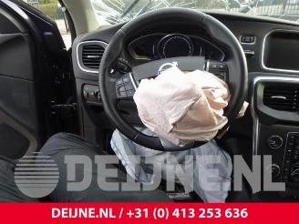 Volvo V-40 V40 (MV), Hatchback 5-drs, 2012 / 2019 2.0 D2 16V picture 25