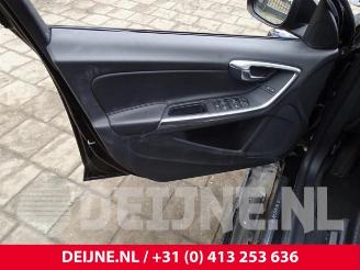 Volvo V-60 V60 I (FW/GW), Combi, 2010 / 2018 2.0 D2 16V picture 14