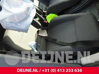 Volkswagen Caddy Caddy III (2KA,2KH,2CA,2CH), Van, 2004 / 2015 1.6 TDI 16V picture 21