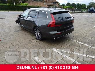 Volvo V-60 V60 II (ZW), Combi, 2018 2.0 B3 16V Mild Hybrid Geartronic picture 5