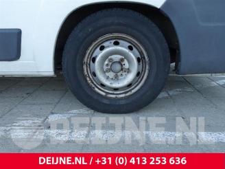 Peugeot Boxer Boxer (U9), Van, 2006 2.2 HDi 100 Euro 4 picture 27