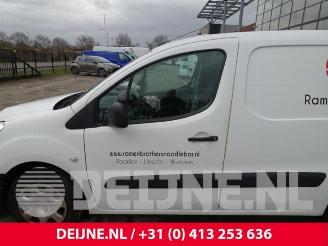 Peugeot Partner Partner (GC/GF/GG/GJ/GK), Van, 2008 / 2018 1.6 HDI 90 picture 17