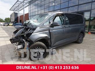 Volkswagen Multivan Multivan T7, MPV, 2021 1.4 eHybrid 16V picture 3