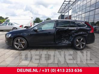 Volvo V-60 V60 I (FW/GW), Combi, 2010 / 2018 2.4 D6 20V AWD Twin Engine Plug-in Hybrid picture 4