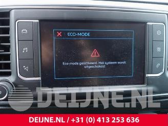 Peugeot Expert Expert (V1/VA/VB/VE/VF/VT/VY), Van, 2016 2.0 Blue HDi 180 16V picture 25