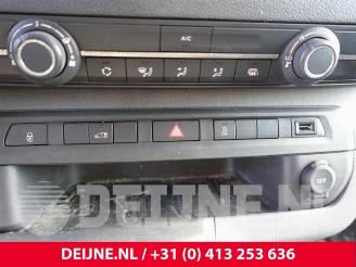 Peugeot Expert Expert (VA/VB/VE/VF/VY), Van, 2016 2.0 Blue HDi 150 16V picture 28