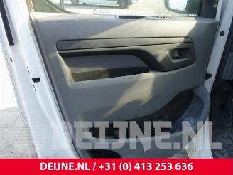 Peugeot Expert Expert (VA/VB/VE/VF/VY), Van, 2016 2.0 Blue HDi 150 16V picture 15