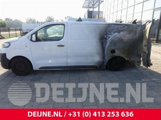 Peugeot Expert Expert (VA/VB/VE/VF/VY), Van, 2016 2.0 Blue HDi 150 16V picture 4