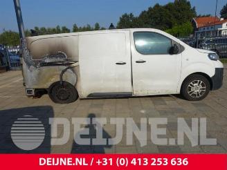Peugeot Expert Expert (VA/VB/VE/VF/VY), Van, 2016 2.0 Blue HDi 150 16V picture 8