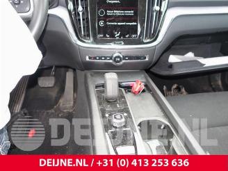 Volvo V-60 V60 II (ZW), Combi, 2018 2.0 B4 16V Mild Hybrid picture 32