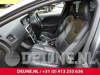 Volvo V-40 V40 (MV), Hatchback 5-drs, 2012 / 2019 2.0 D4 16V picture 18