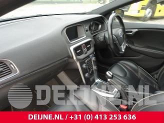 Volvo V-40 V40 (MV), Hatchback 5-drs, 2012 / 2019 2.0 D4 16V picture 19