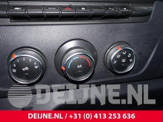 Renault Master Master III (MA/MB/MC/MD/MH/MF/MG/MH), Van, 2010 2.3 dCi 135 16V FWD picture 33