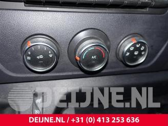 Renault Master Master III (MA/MB/MC/MD/MH/MF/MG/MH), Van, 2010 2.3 dCi 135 16V FWD picture 25