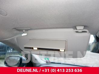 Volvo V-40 V40 (MV), Hatchback 5-drs, 2012 / 2019 1.6 D2 picture 25