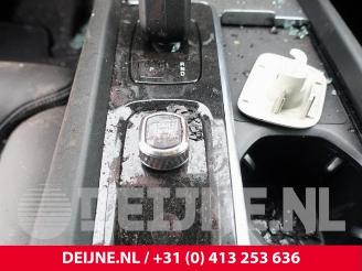 Volvo V-60 V60 II (ZW), Combi, 2018 2.0 B3 16V Mild Hybrid Geartronic picture 18