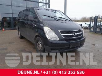Vrakbiler auto Hyundai H-300 H-300, Van, 2008 2.5 CRDi 2009/8