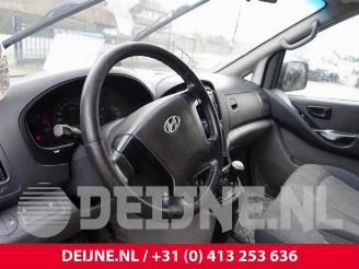 Hyundai H-300 H-300, Van, 2008 2.5 CRDi picture 19