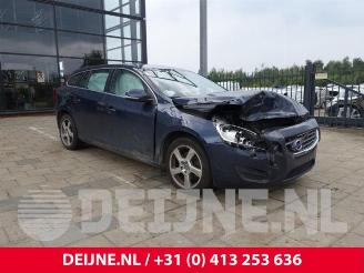 Volvo V-60 V60 I (FW/GW), Combi, 2010 / 2018 1.6 T3 16V picture 1