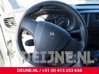 Peugeot Expert Expert (V1/VA/VB/VE/VF/VT/VY), Van, 2016 2.0 Blue HDi 120 16V picture 34