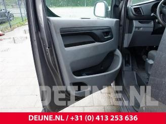 Peugeot Expert Expert (VA/VB/VE/VF/VY), Van, 2016 2.0 Blue HDi 120 16V picture 17
