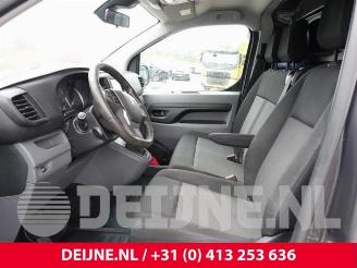 Peugeot Expert Expert (V1/VA/VB/VE/VF/VT/VY), Van, 2016 2.0 Blue HDi 120 16V picture 20