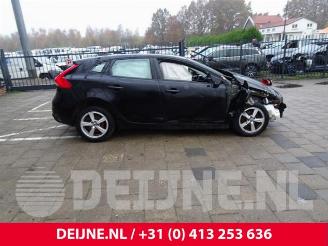 Volvo V-40 V40 (MV), Hatchback 5-drs, 2012 / 2019 2.0 D2 16V picture 8