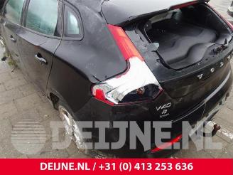 Volvo V-40 V40 (MV), Hatchback 5-drs, 2012 / 2019 2.0 D2 16V picture 24