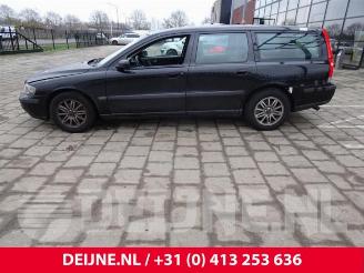 Volvo V-70 V70 (SW), Combi, 1999 / 2008 2.4 20V 140 picture 4