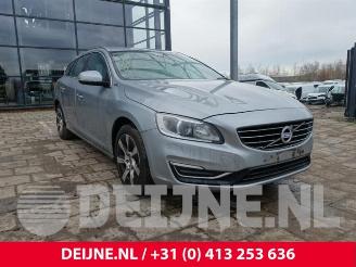 Volvo V-60 V60 I (FW/GW), Combi, 2010 / 2018 2.4 D6 20V Plug-in Hybrid AWD picture 1