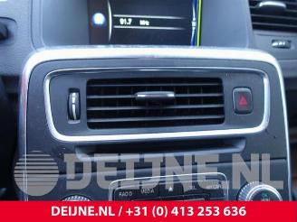 Volvo V-60 V60 I (FW/GW), Combi, 2010 / 2018 2.0 D3 20V picture 31