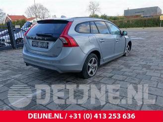 Volvo V-60 V60 I (FW/GW), Combi, 2010 / 2018 2.0 D3 20V picture 8